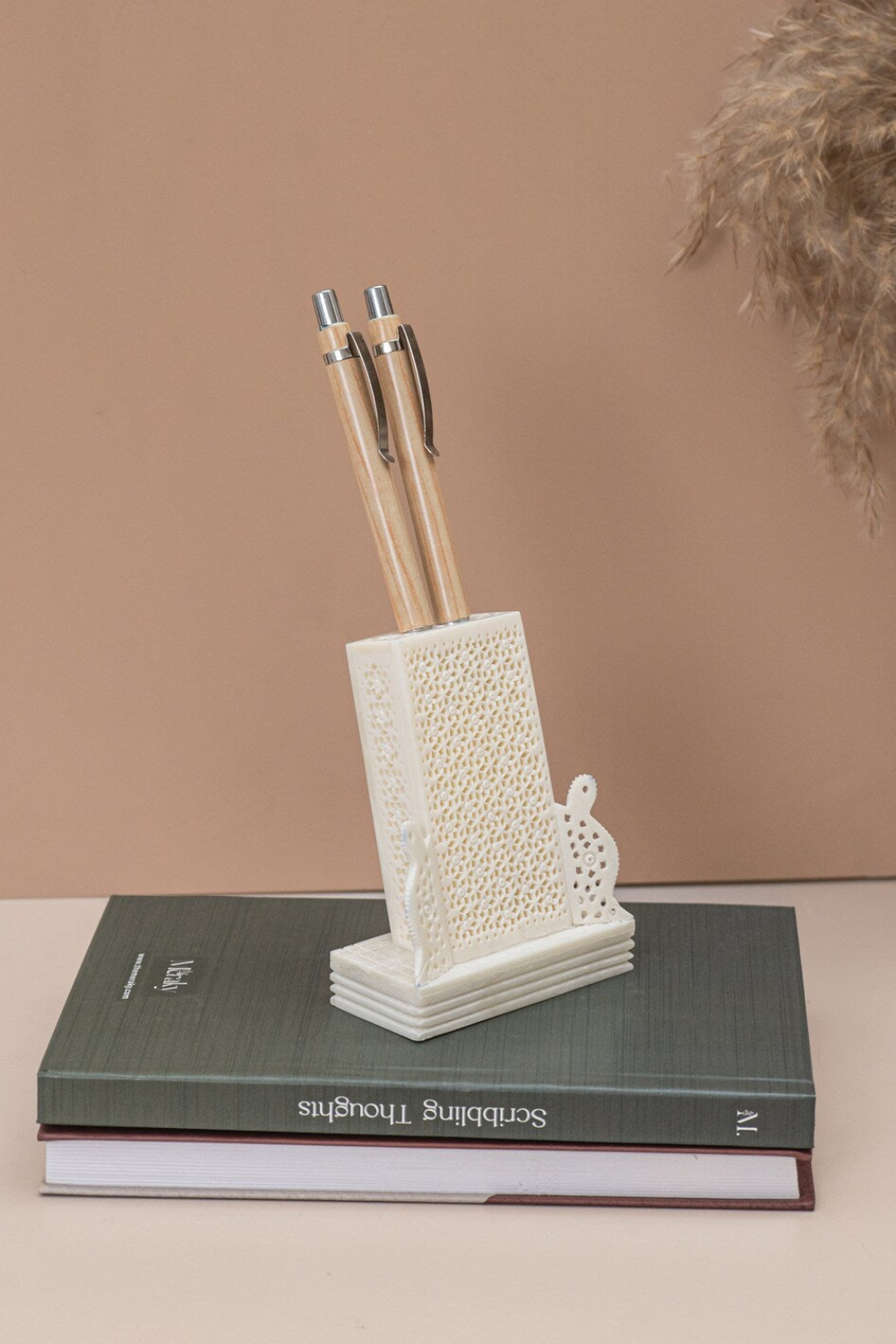 Heritage Bone Aesthetic Pen Stand