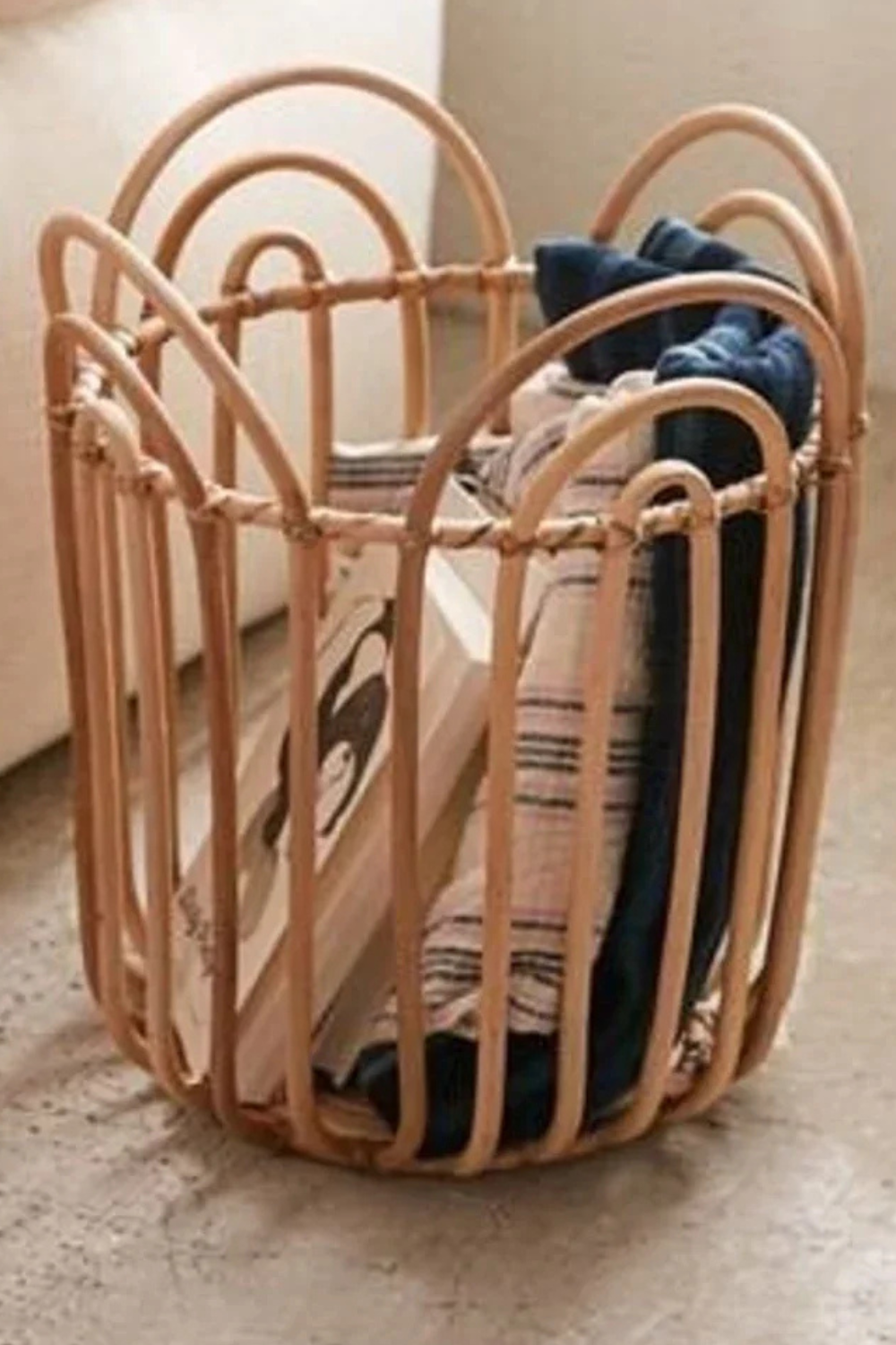 Heritage Rattan Mesh Basket