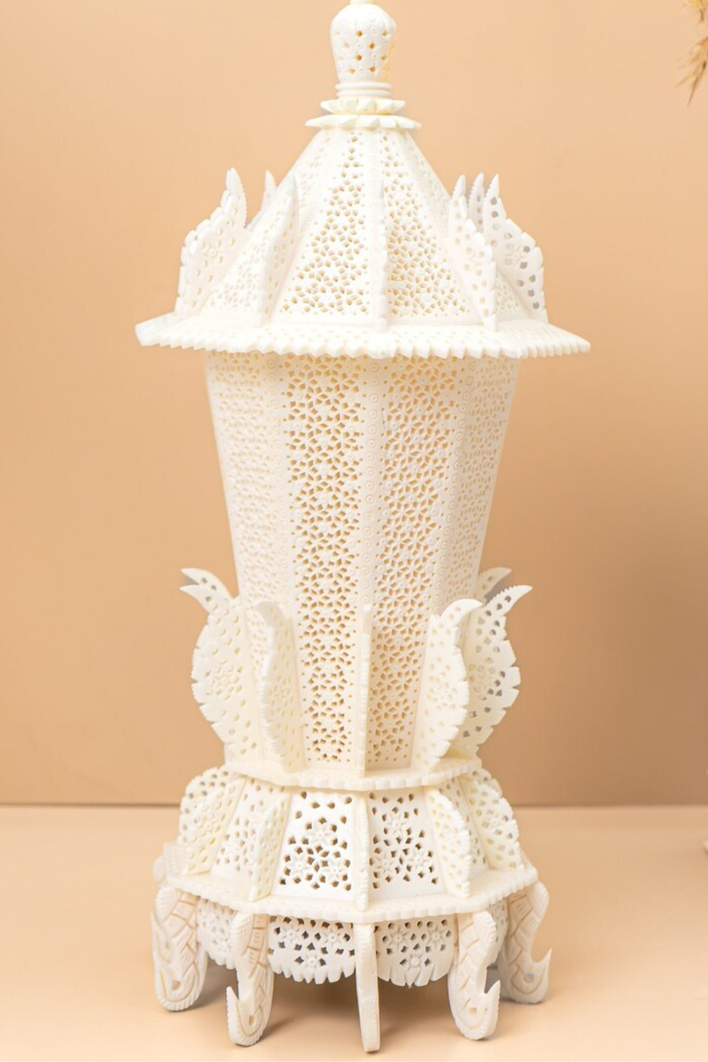 Heritage White Bone Lamp showcasing intricate craftsmanship and elegant design.