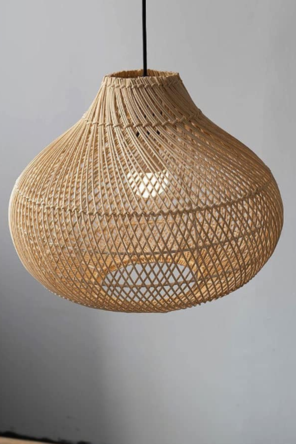 Rattan Weave Hanging Lamp